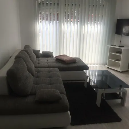 Belle Casa 23 Апартаменты Дебрецен